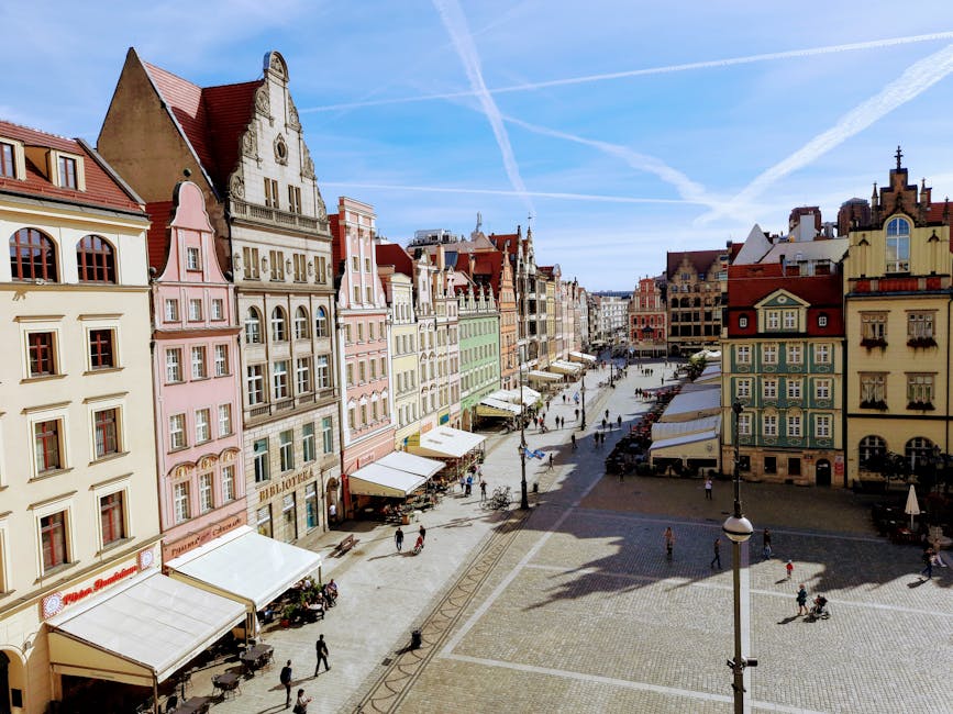 Rynek we Wrocławiu z kolorowymi kamienicami